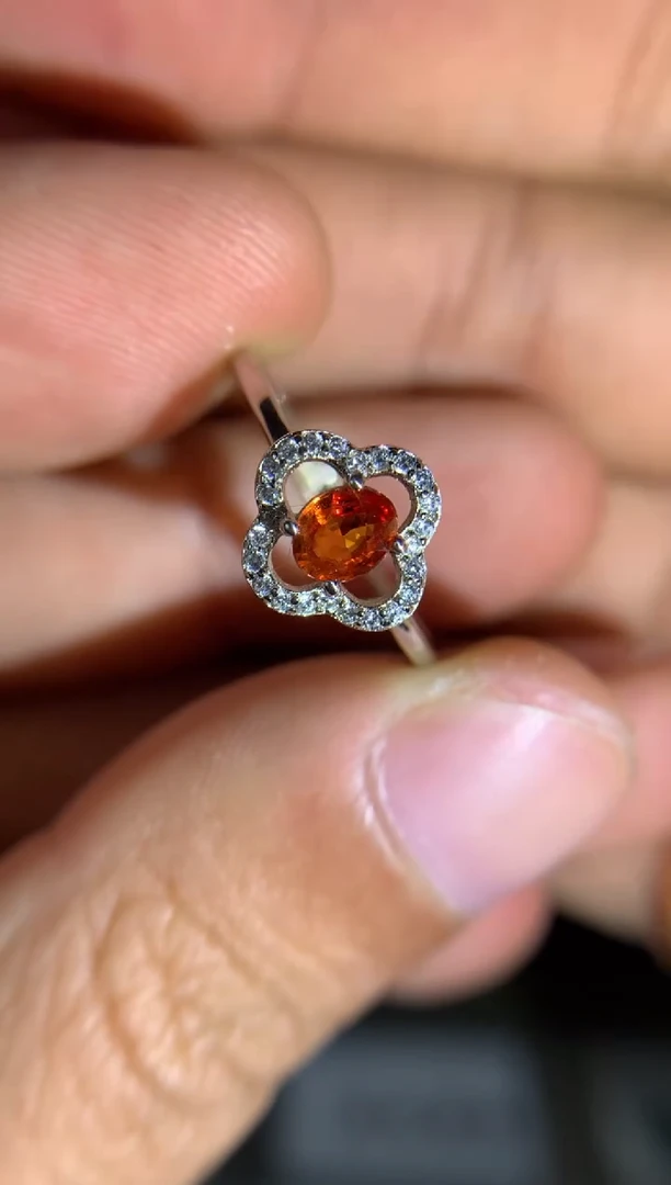 【闪购商品】蓝宝石戒指银S925镶嵌天然