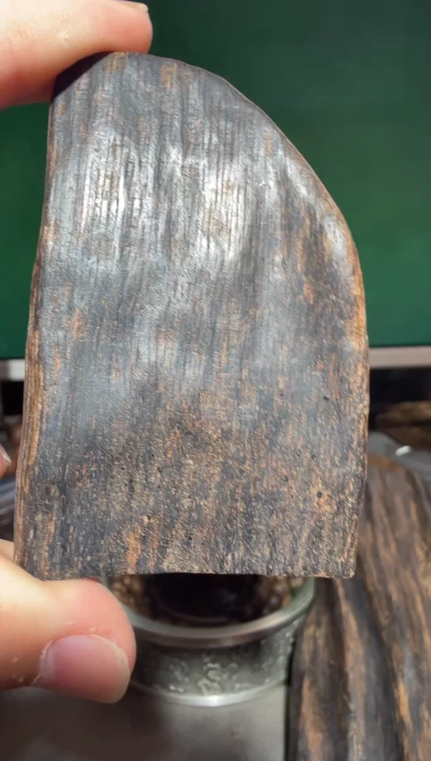 沉香吊坠文莱多样性发一