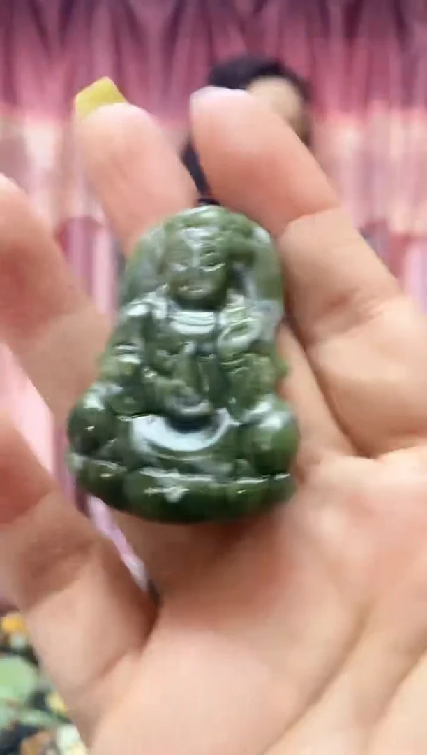 未镶嵌岫玉吊坠