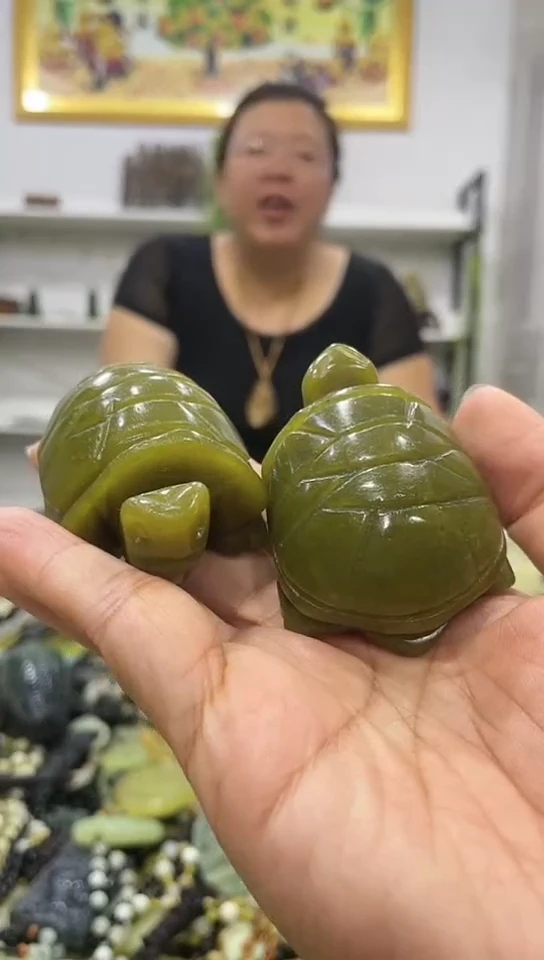 岫玉未镶嵌手把件