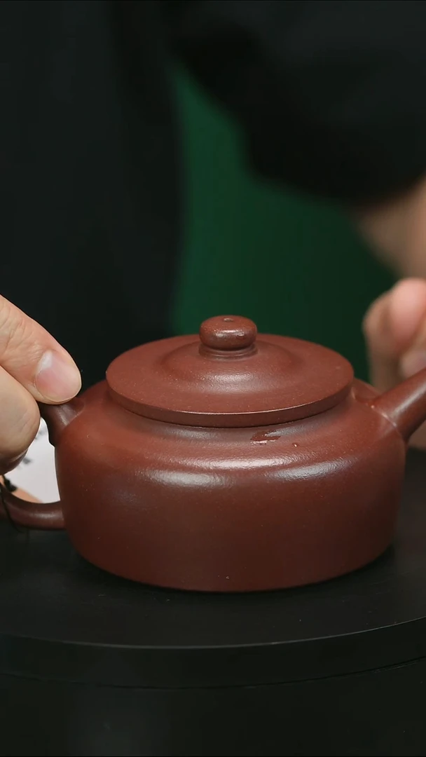 茶壶紫砂琛*H1953龚文华红平盖