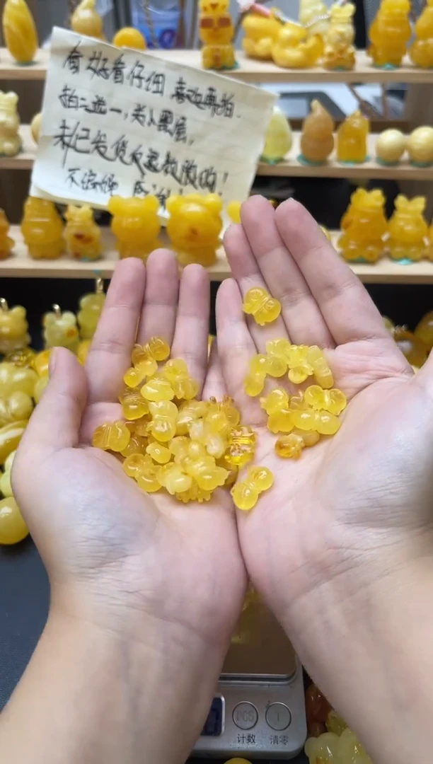 琥珀未镶嵌珠宝奇石002琥珀蜜蜡微瑕多样性随机发其一