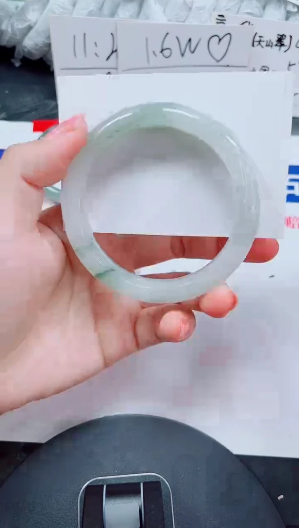 未镶嵌手镯石英质玉205-57/58