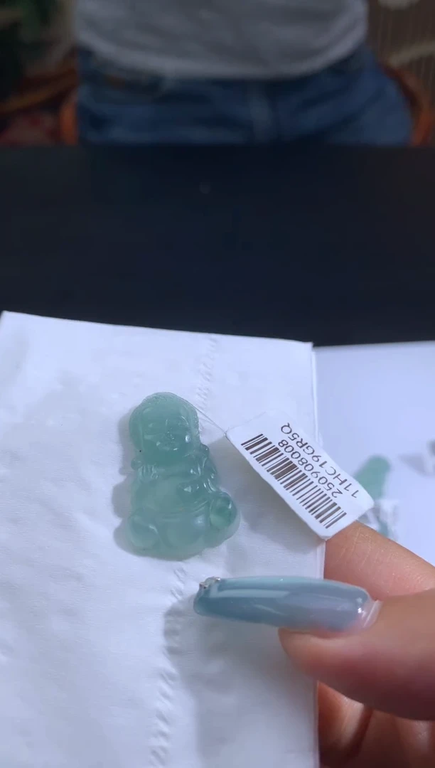 未镶嵌定制翡翠看*翡翠