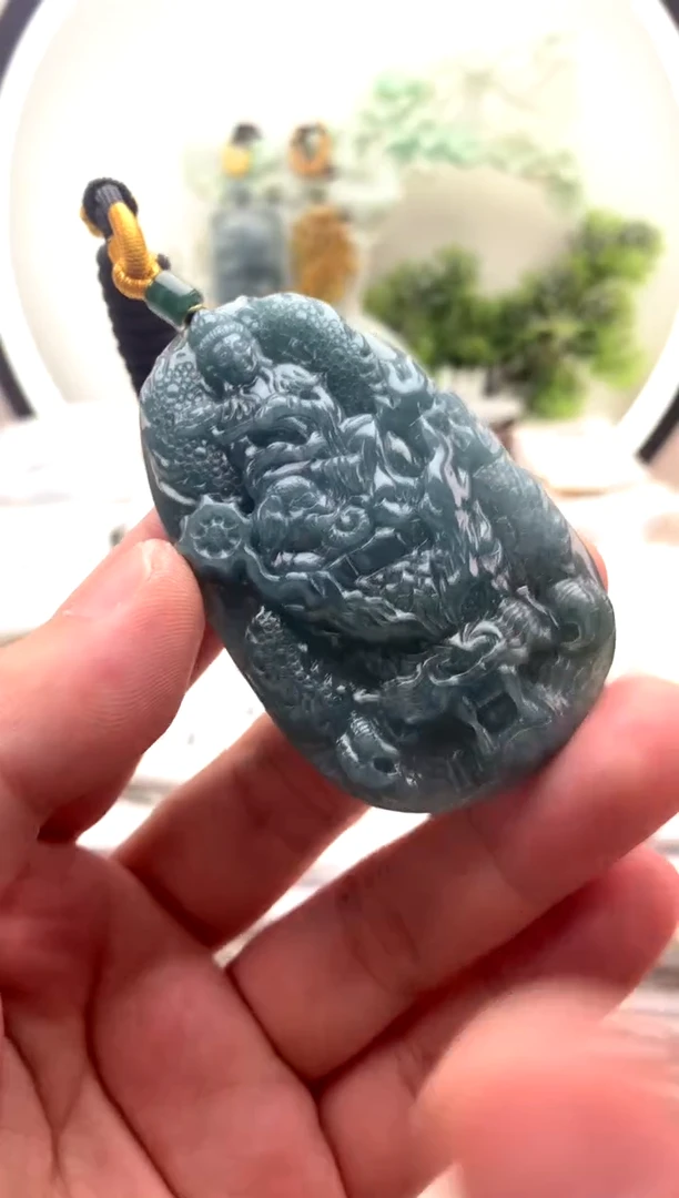 颈饰未镶嵌翡翠普贤