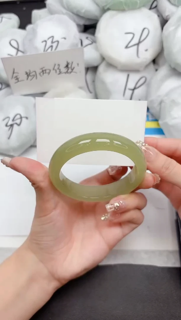 未镶嵌手镯石英质玉201-58.2