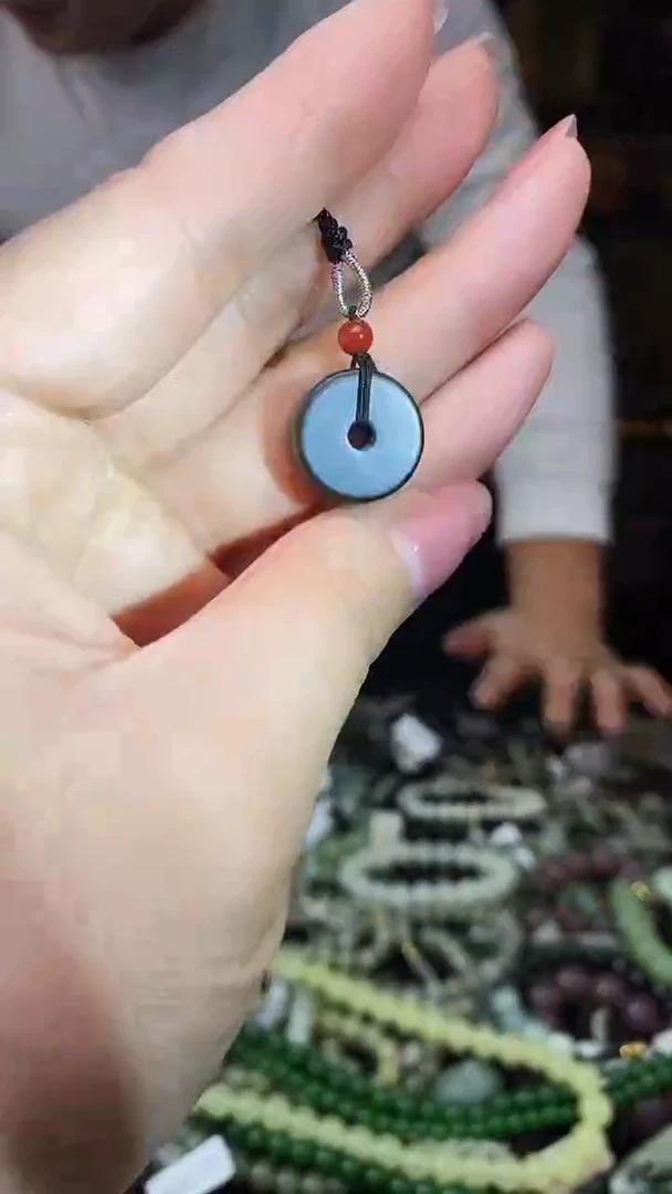 颈饰未镶嵌和田玉多样性发货，拍一发一