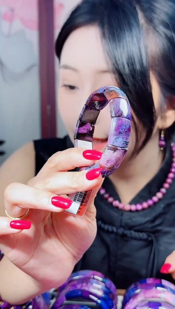 未镶嵌苏纪石（舒俱来）手牌南非老矿料舒俱来