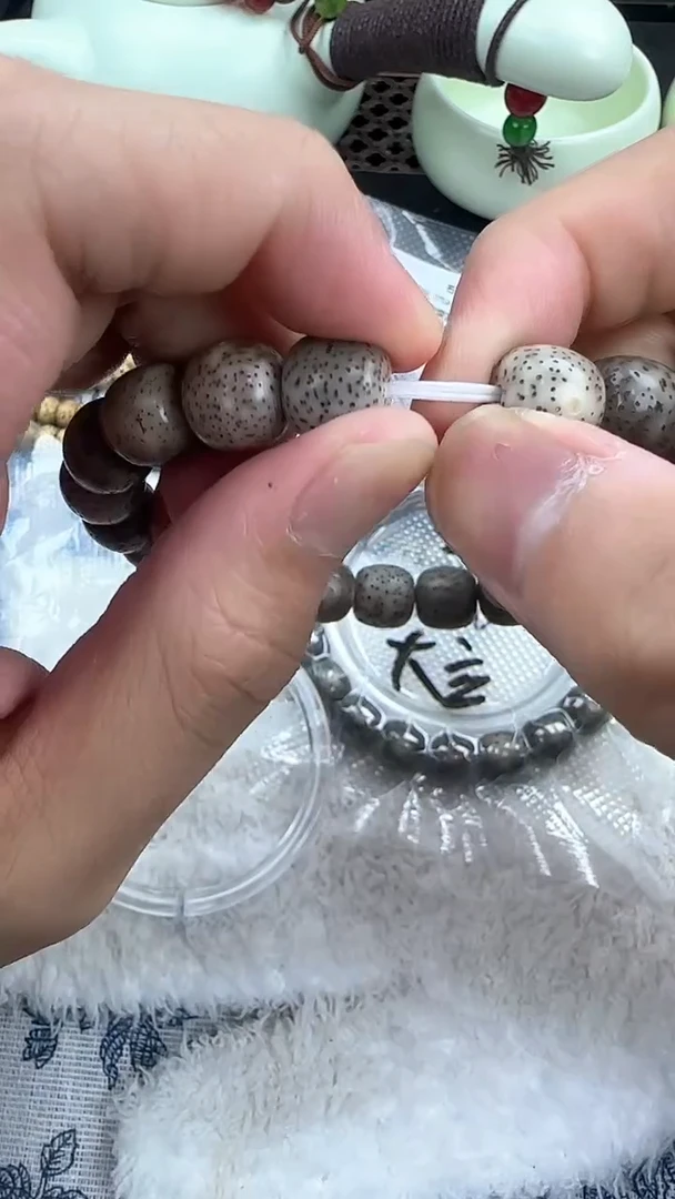 【闪购商品】星月菩提手串35石玉料糯冰单圈11×10高透精工福利