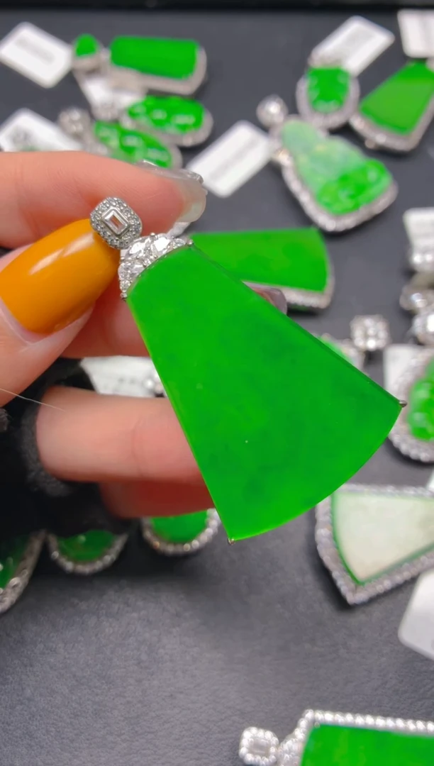 吊坠(不含链)银S925镶嵌翡翠1