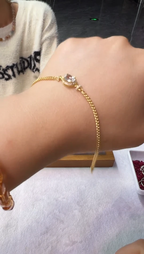 银S925镶嵌手链海蓝宝石1217m079多样性发其一