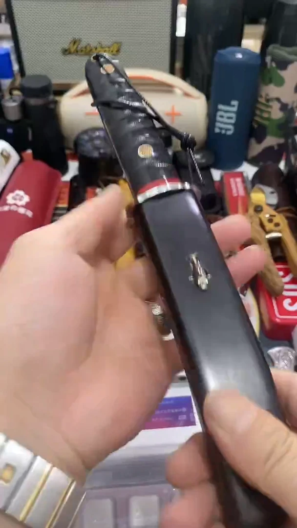瓷片闪购商品 如图所示