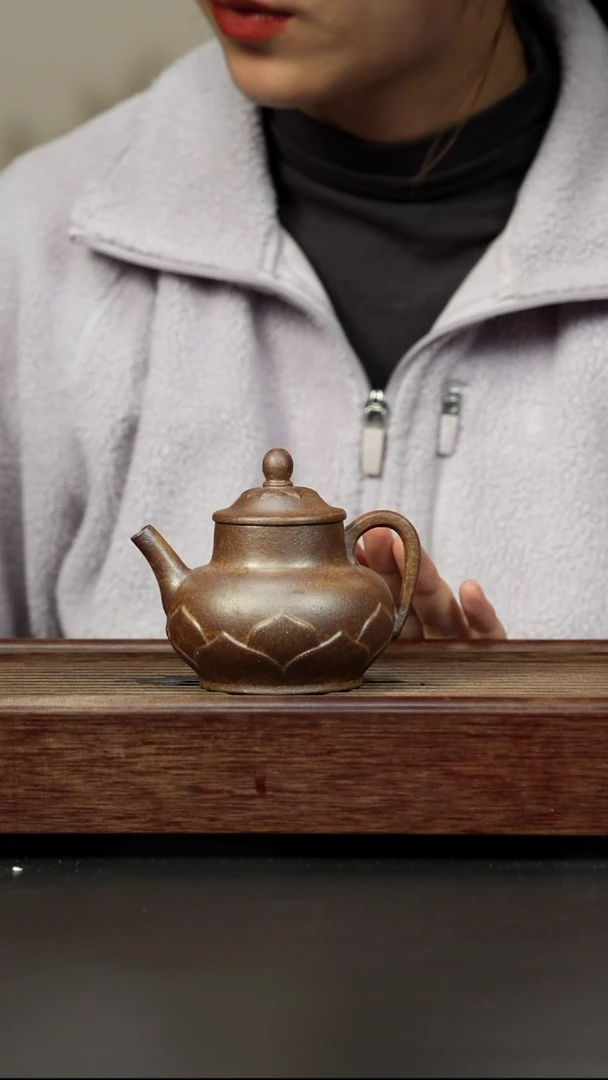 紫砂茶壶黄金段柴烧 莲