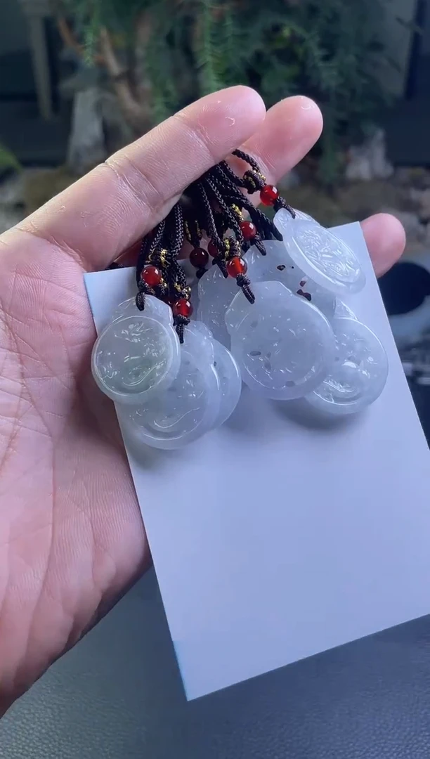 颈饰未镶嵌翡翠CZH1063小龙牌多样性发其一