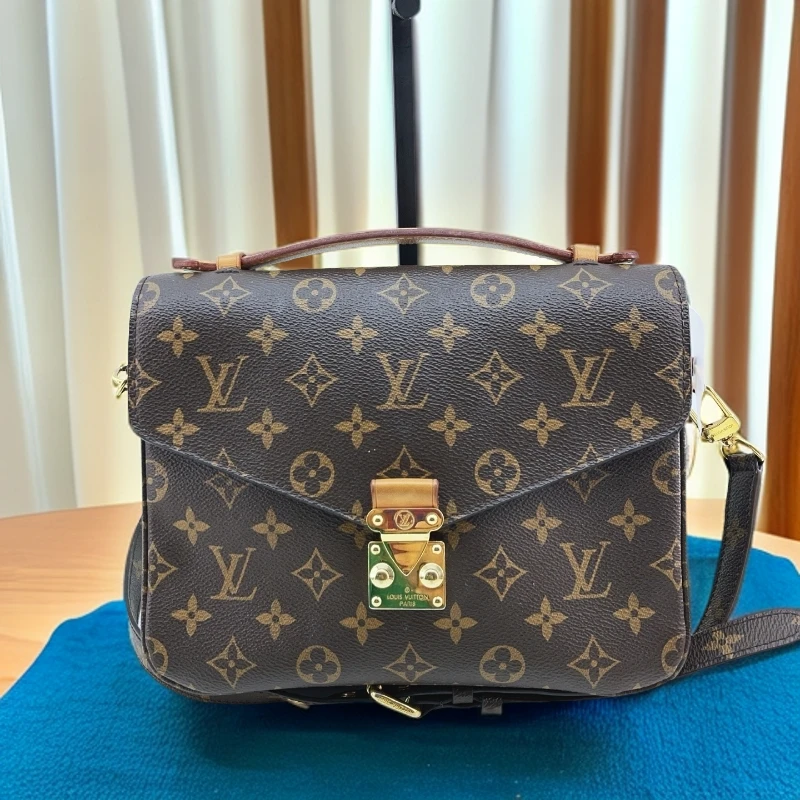 95新 LouisVuitton/路易威登   老花邮差斜挎包 1713 5470