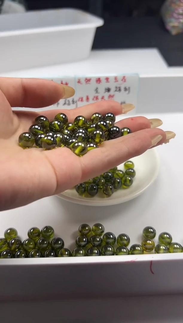 颈饰未镶嵌尖晶石x126绿锆*石10mm*4颗