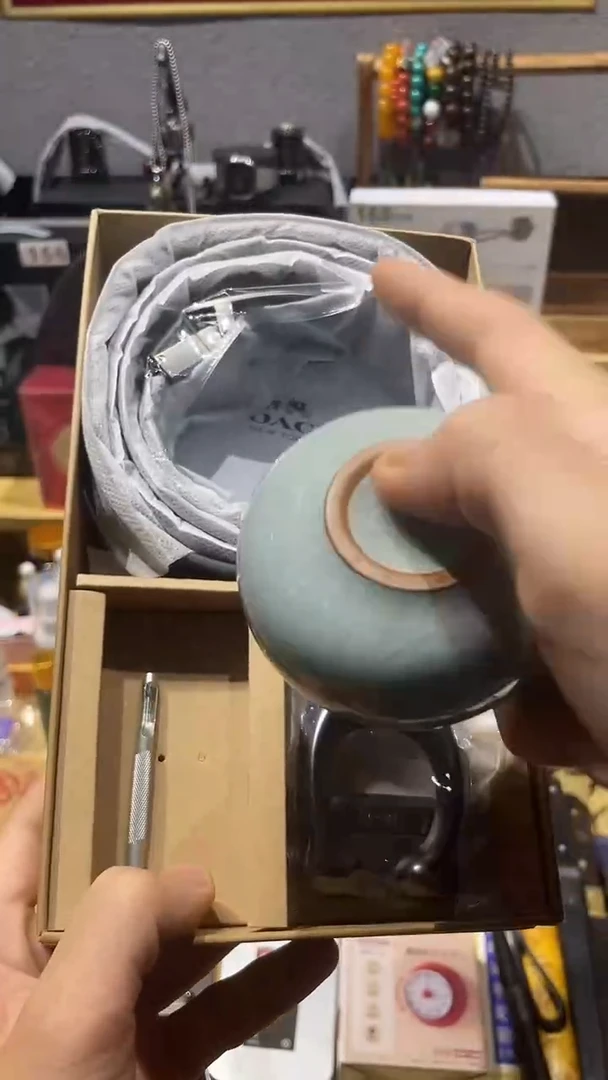 瓷片闪购商品 如图所示