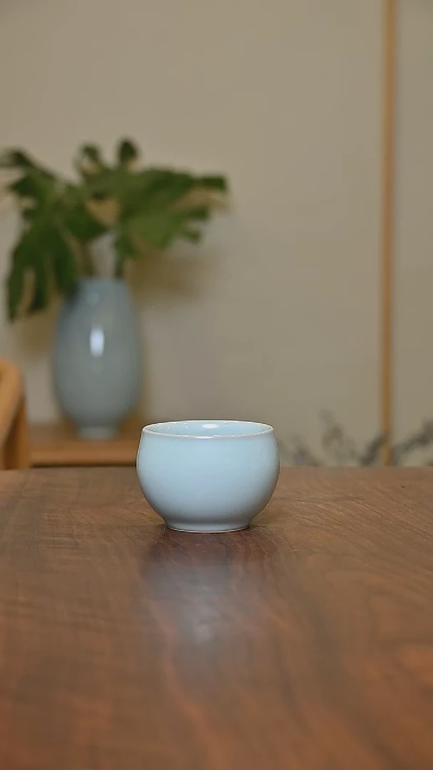 缸杯 天青 微瑕 朱家汝窑款