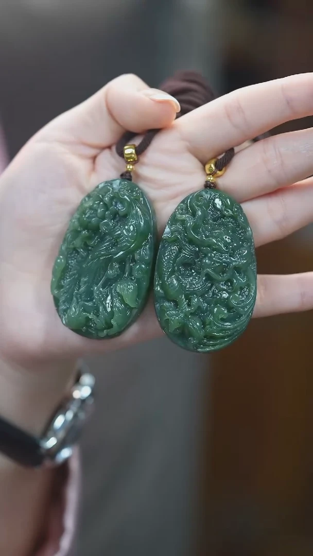 颈饰未镶嵌和田玉（碧玉）龙凤配