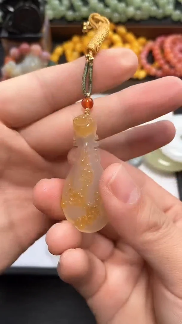 【闪购商品】玛瑙/玉髓吊坠未镶嵌1