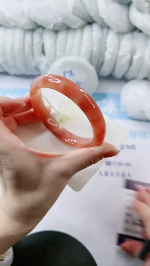 【闪购商品】石英质玉手镯未镶嵌多样性发货L289-64