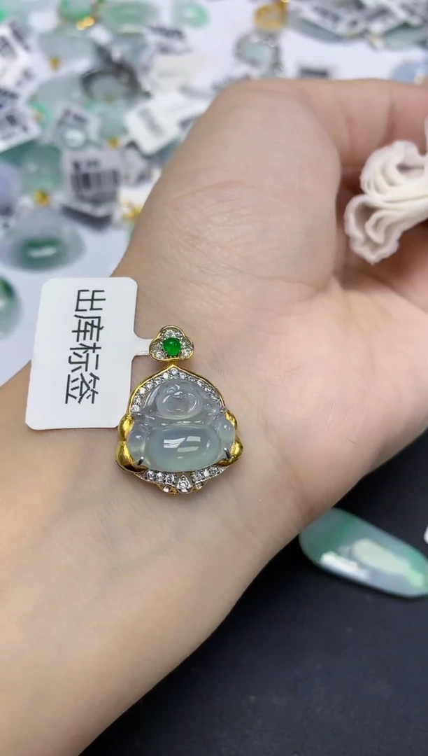 颈饰未镶嵌翡翠天然缅甸翡翠A货多样性发一件