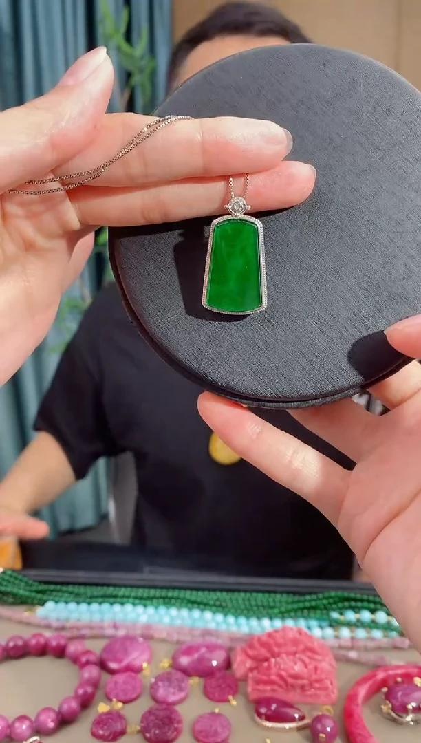 翡翠银S925镶嵌吊坠(不含链)219多样性发其一