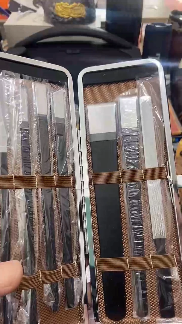 瓷片闪购商品 如图所示