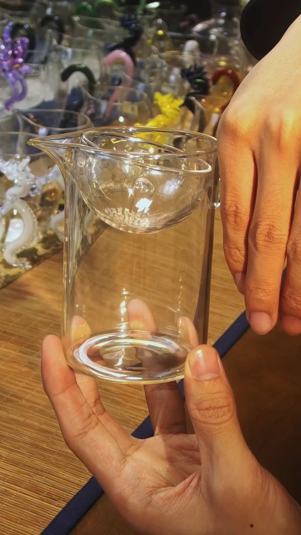 【闪购商品】粉水晶半月公杯晶焱金标