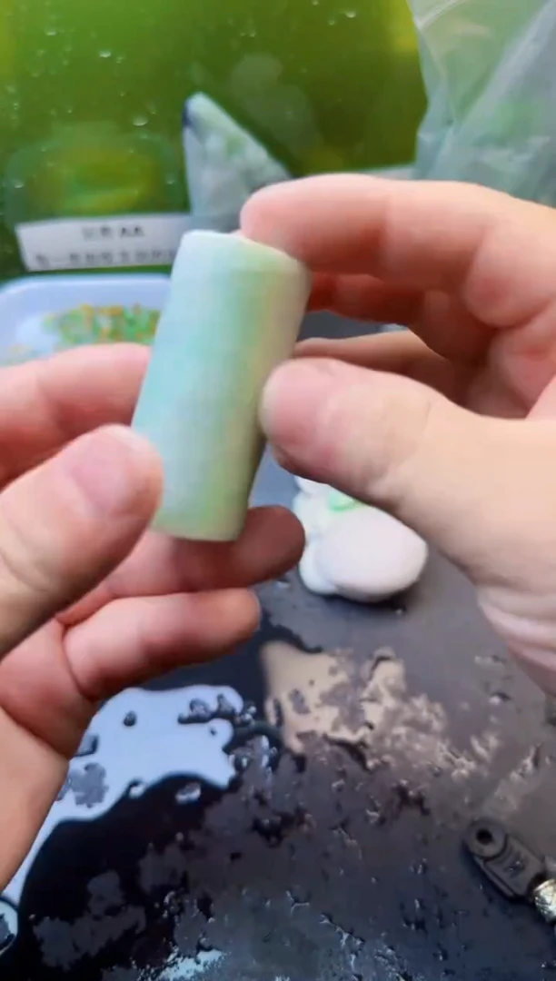 翡翠未镶嵌颈饰天然翡翠122