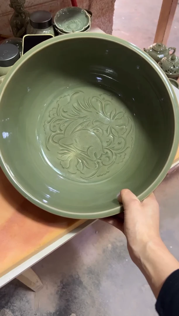 耀州窑灵芝卧鹿大面盆（聚宝盆）