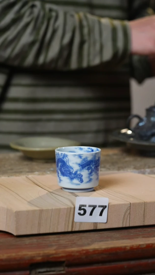 瓷片行****伴标题标题标题标题