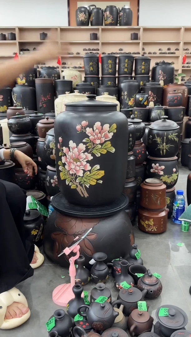 罐瑕疵 彩填 三号茶缸 高53cm  660