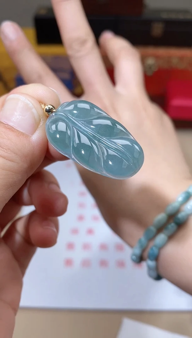 【闪购商品】翡翠颈饰未镶嵌天然A货翡翠