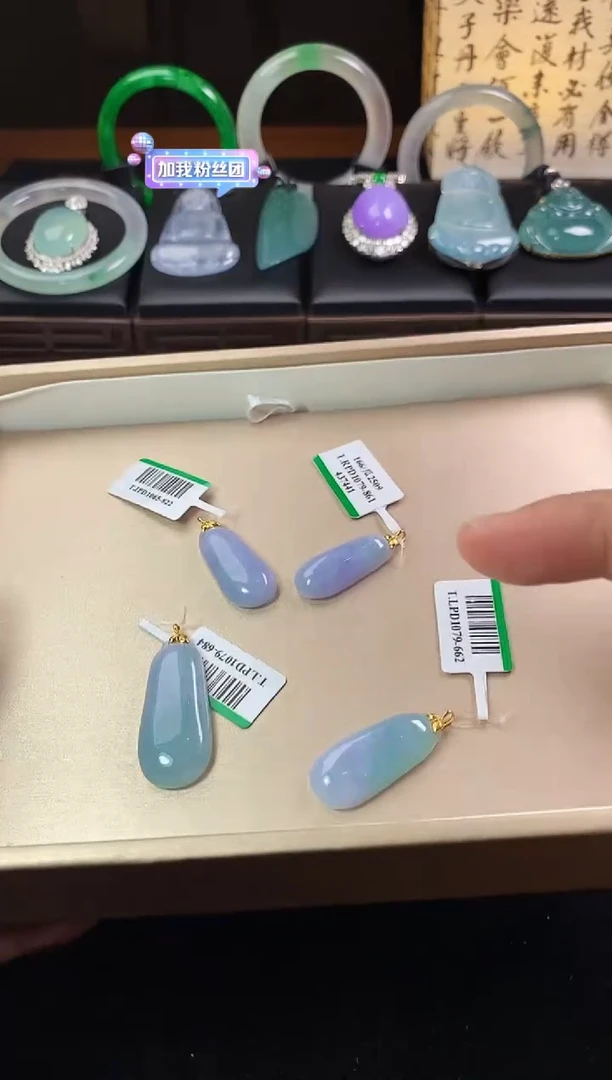 18K金镶嵌定制翡翠5048-福瓜-多样性发一个