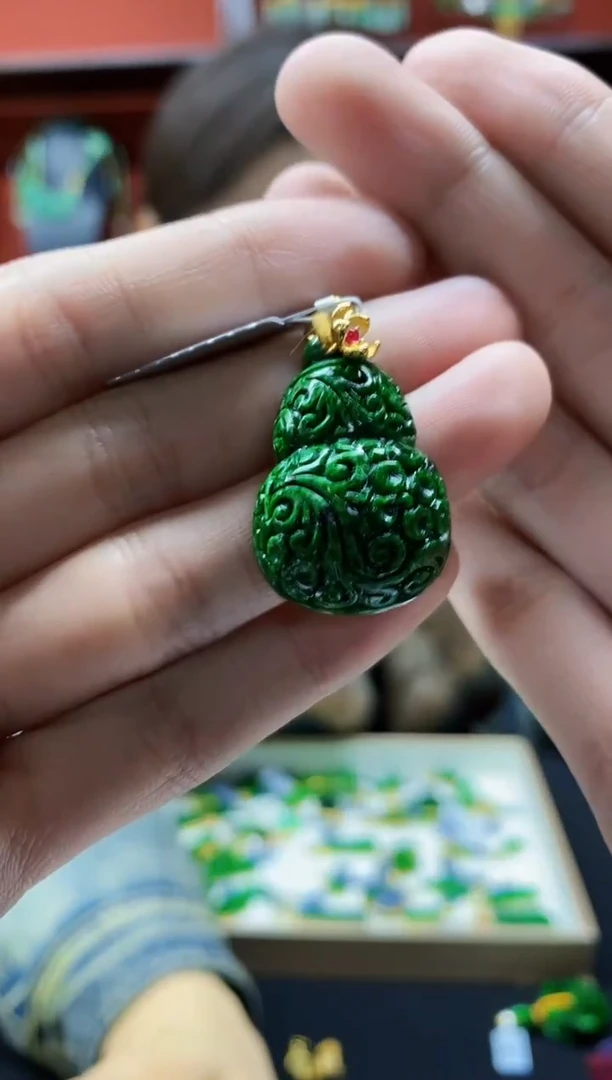 颈饰未镶嵌翡翠翡翠吊坠-83