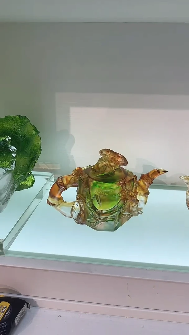 手工艺品琉璃壶摆件