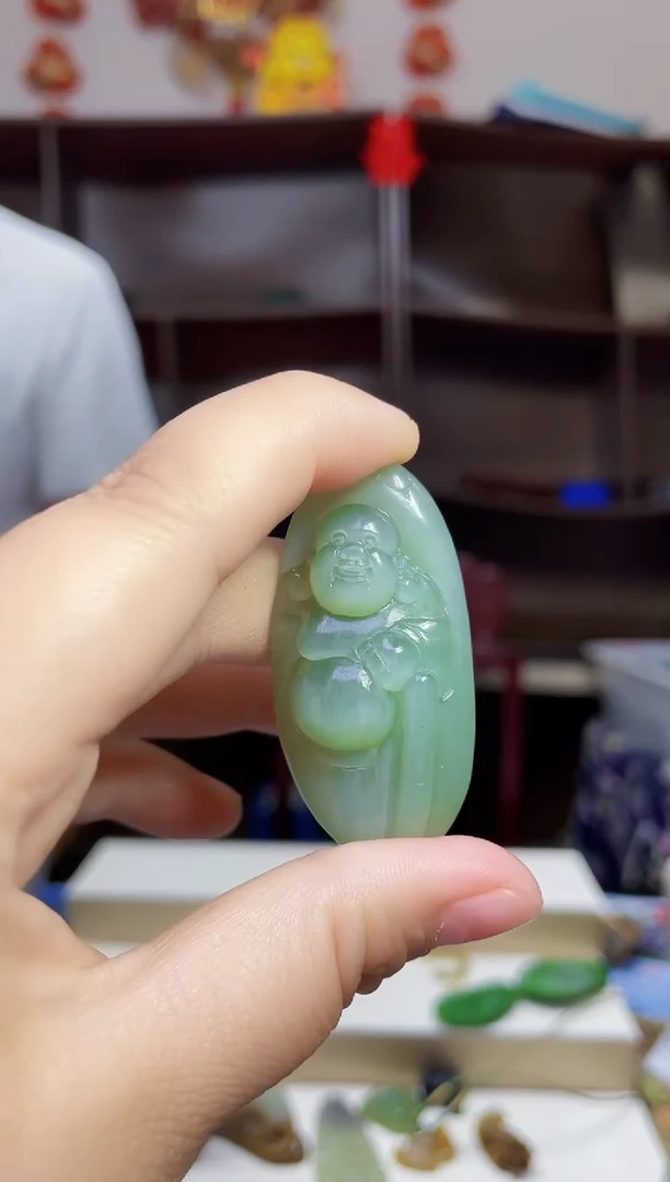和田玉未镶嵌颈饰1