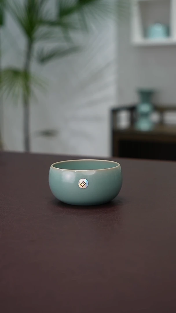 93号天蓝禅定杯微瑕      洁