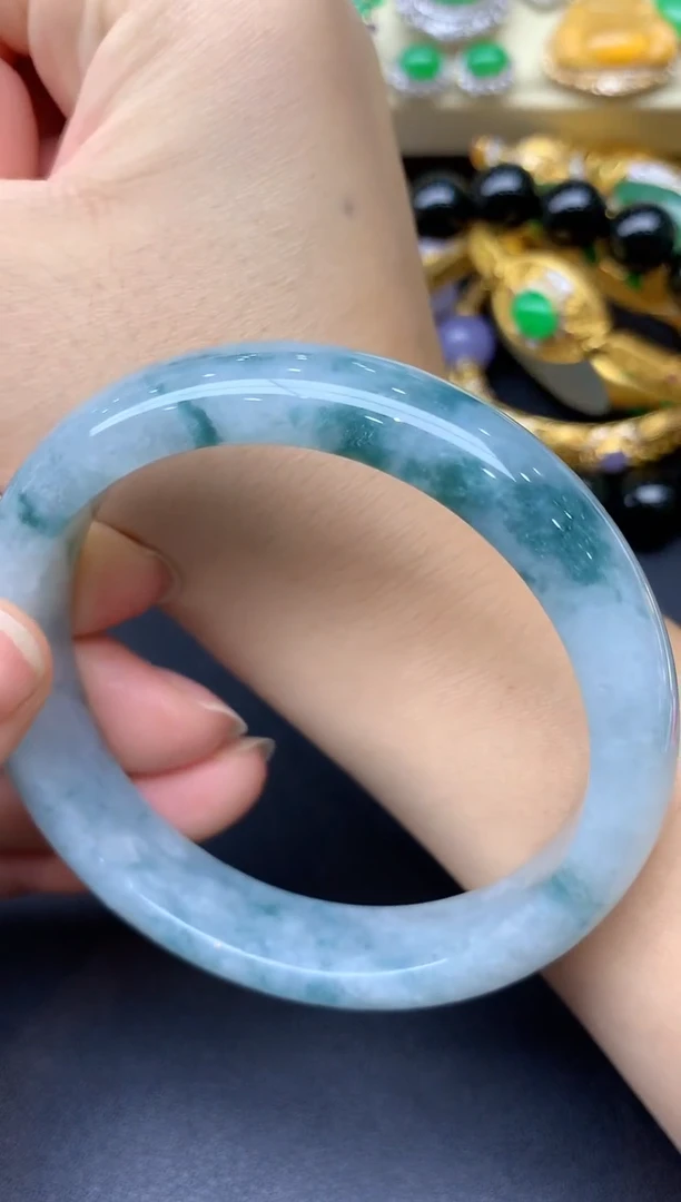 未镶嵌手镯翡翠43-雪姐翡翠天天见
