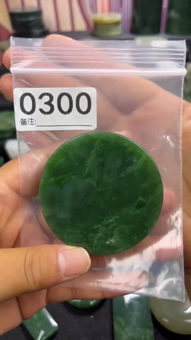 和田玉未镶嵌珠宝半成品镯芯