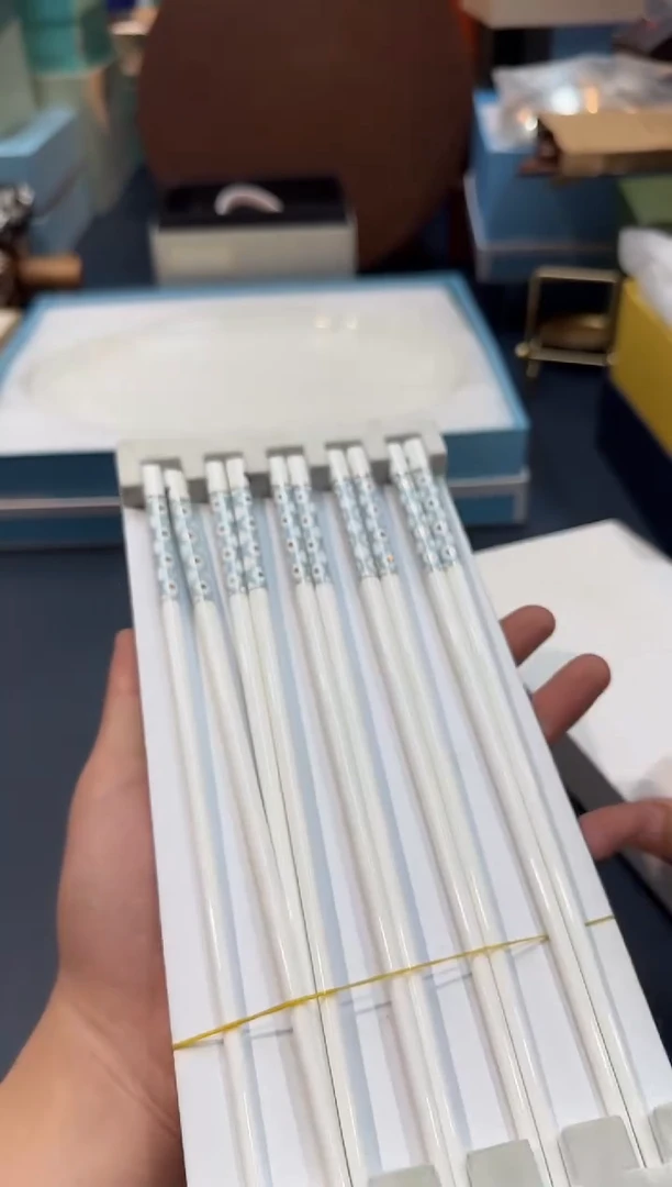 【闪购商品】瓷片B824-H1798全场正品，京东包邮