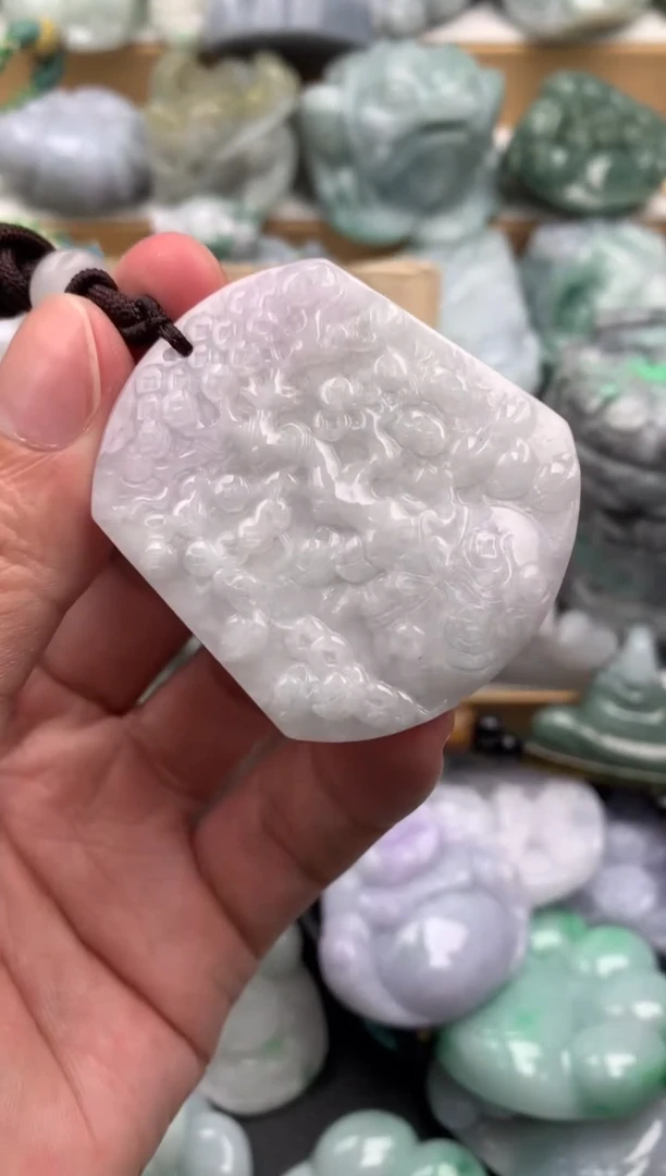 吊坠(不含链)未镶嵌翡翠1