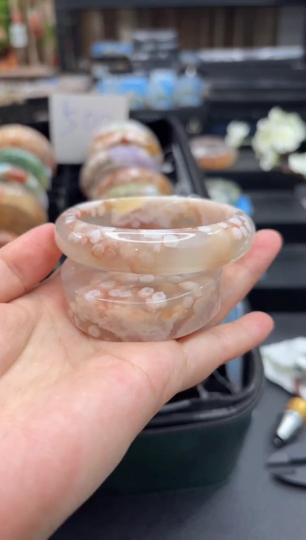 未镶嵌手镯石英质玉326(55圈赠送镯心)