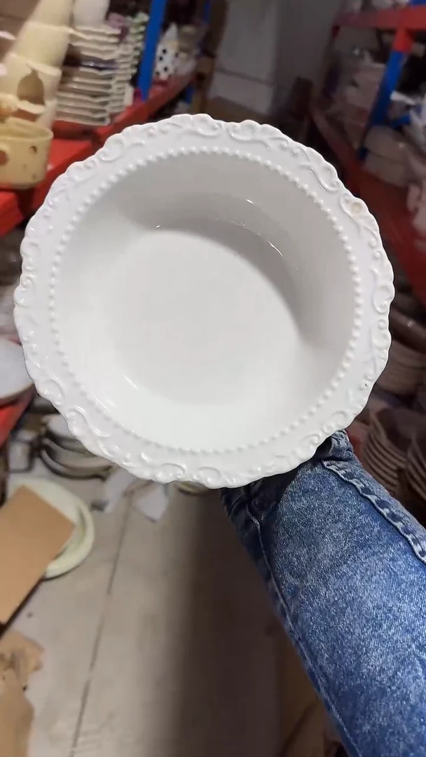 陶瓷浮雕碗 微瑕凑满20元包邮