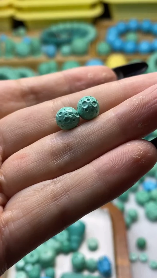 无非金属卡8+陨石坑单珠