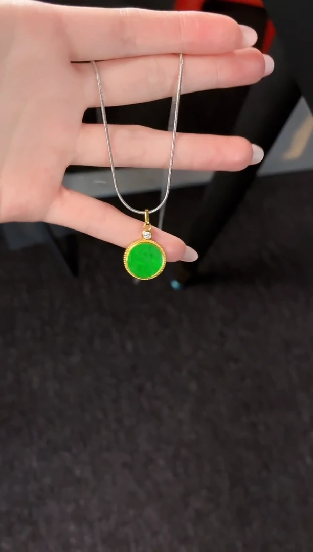 【闪购商品】翡翠吊坠(不含链)银S925镶嵌缅料A货/支持复检/一件