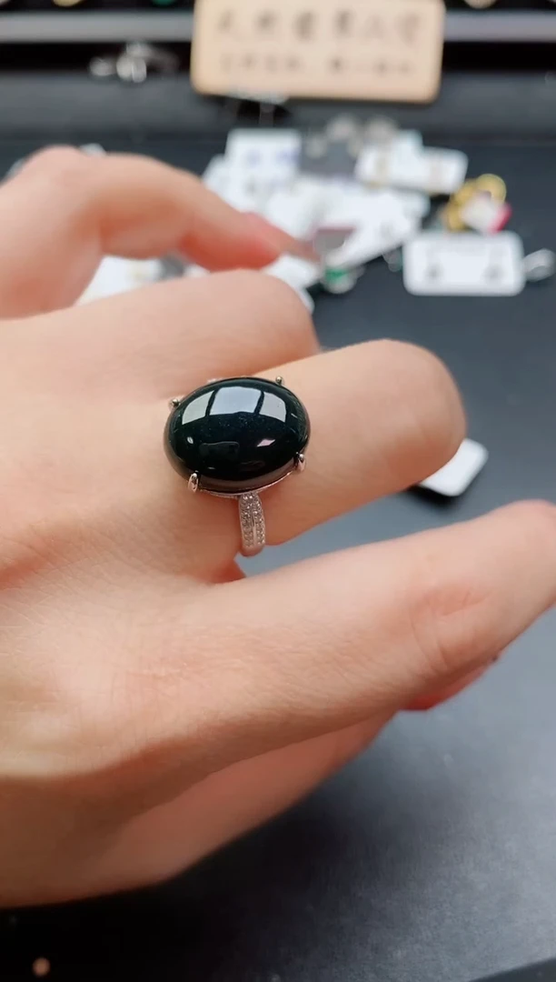 银S925镶嵌戒指翡翠1