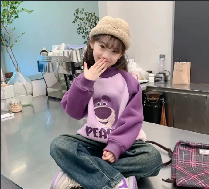 草莓熊加绒卫衣   YJ21427