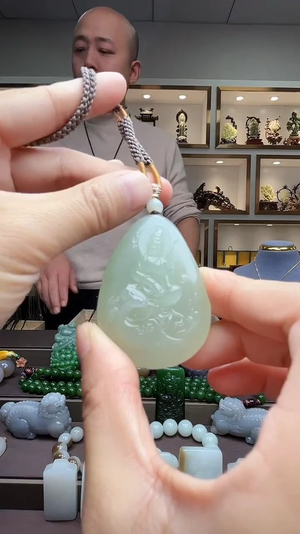 【闪购商品】和田玉颈饰未镶嵌苏